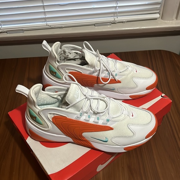 [NIB] Nike Zoom 2K. Rare Retro. Size Men 10.5. Perfect Condition. New in Box - Picture 4 of 6
